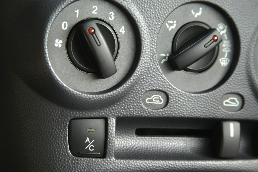  Kia Picanto 2005 года  (фото 74 из 126)